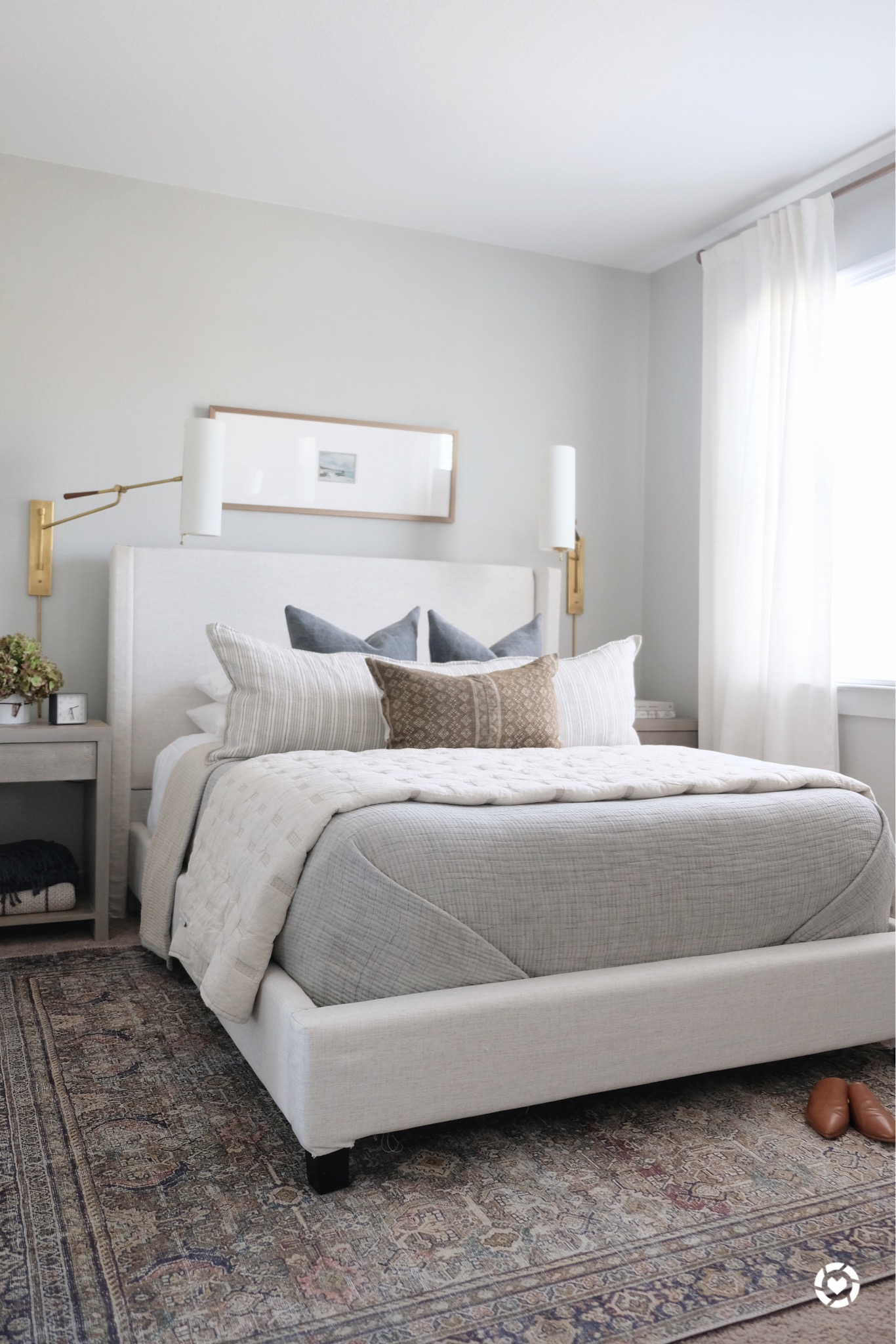 Copy that: Guest Room for Less - gold coast canvas